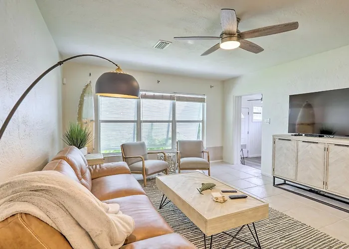 Walkable Florida Duplex: 2 Blocks To Cocoa Beach!