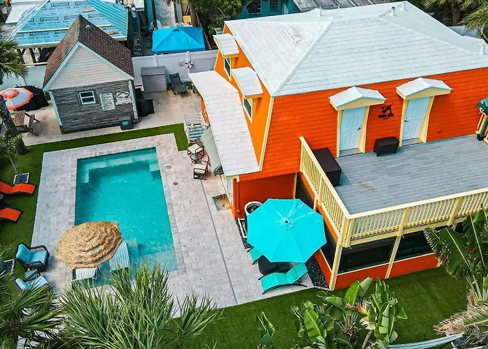 Private Saltwater Pool, 386 Steps To Ocean, Amazing Rocket Launch View!